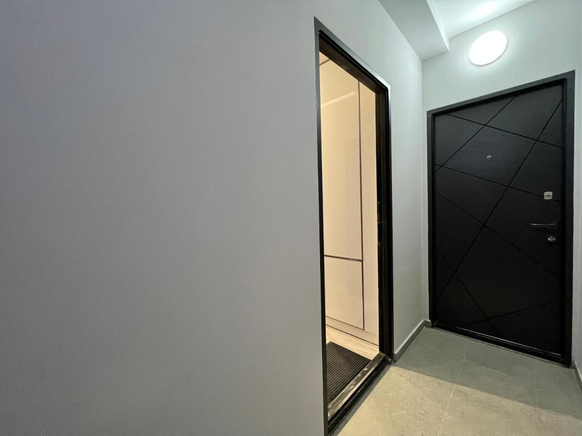 Cozy Apt 3 City Center Erivan Exterior foto